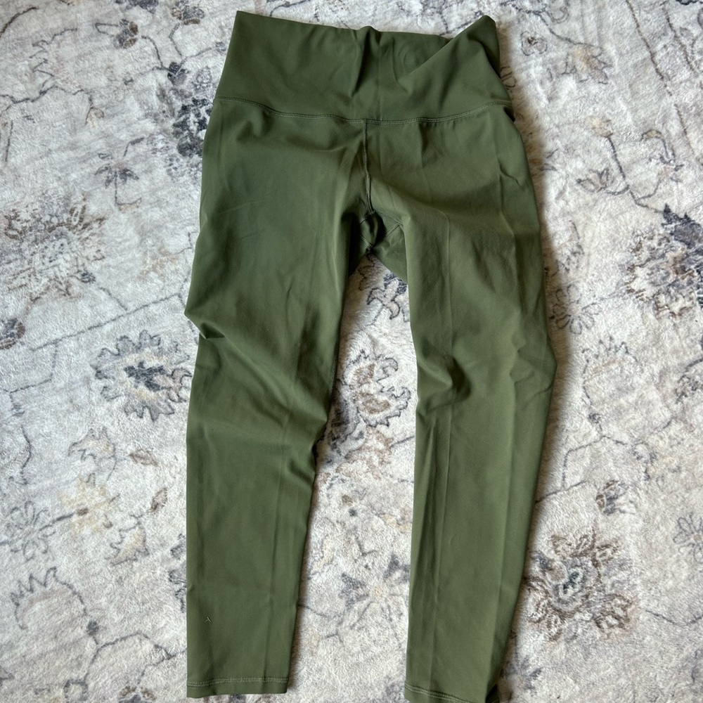 Women’s workout leggings
